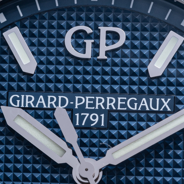 2022 Girard Perregaux Laureato 42 Blue Auto 81010-11-431-11A
