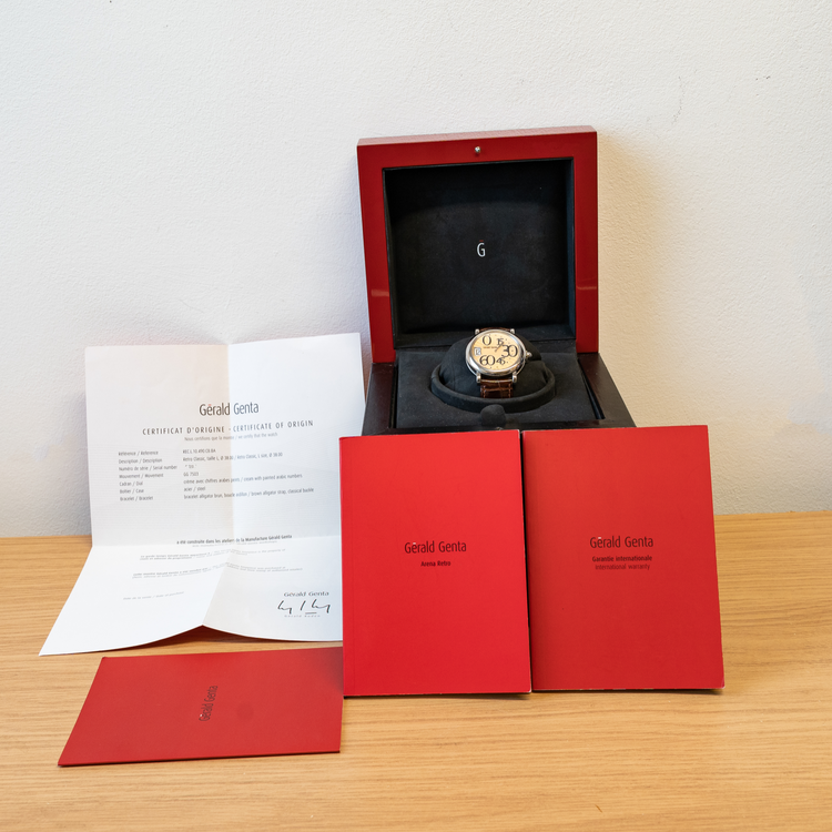 2004 Gerald Genta Jump Hour Retrograde REC.L.10 Box & Papers